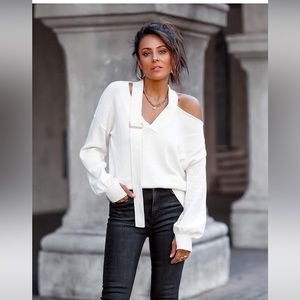 Women's @lucyswhims V-Neck Buckle Slouchy Sweater